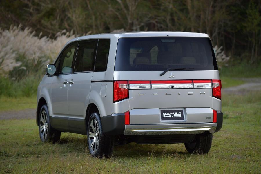  Mitsubishi Delica D:5 2018 года  (фото 22 из 43)